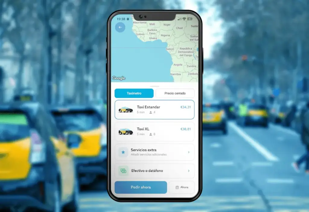 Selección de taxi estándar o XL en TaxiBlau, con información del trayecto, servicios extra y forma de pago.